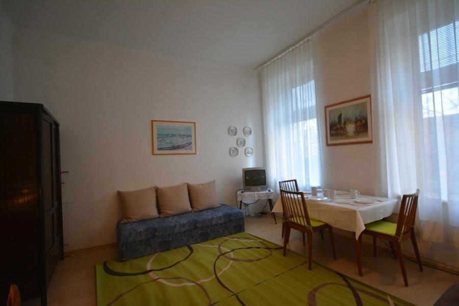 Vienna Holiday Apartments Εξωτερικό φωτογραφία
